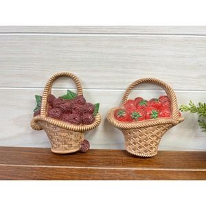 Vintage Homestead Burwood 1985 Strawberry and Blackberry Basket Wall Decor